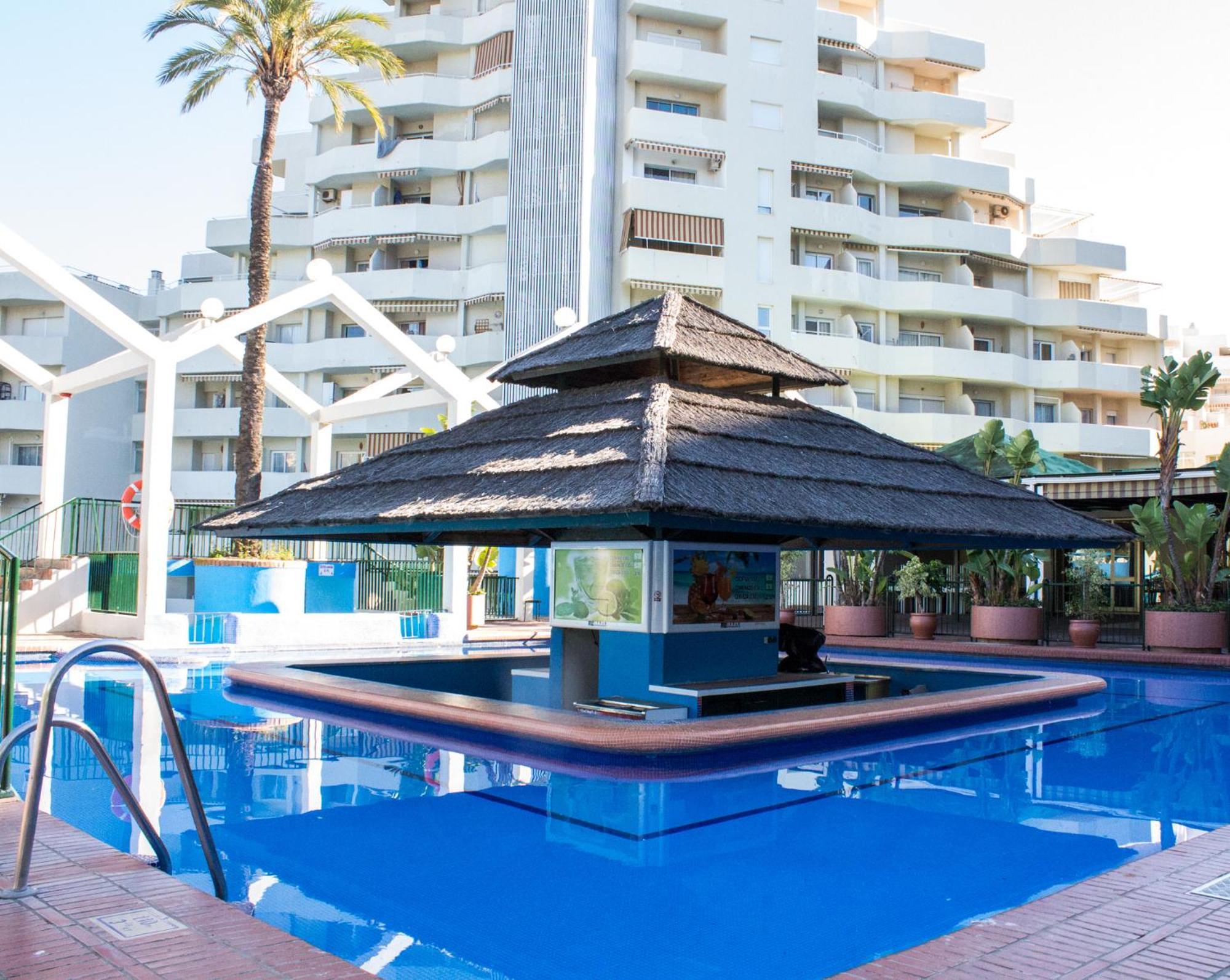 Benal Beach Suite Ii, Estudio Con Parque Acuatico Y Vistas Al Mar. ベナルマデナ エクステリア 写真
