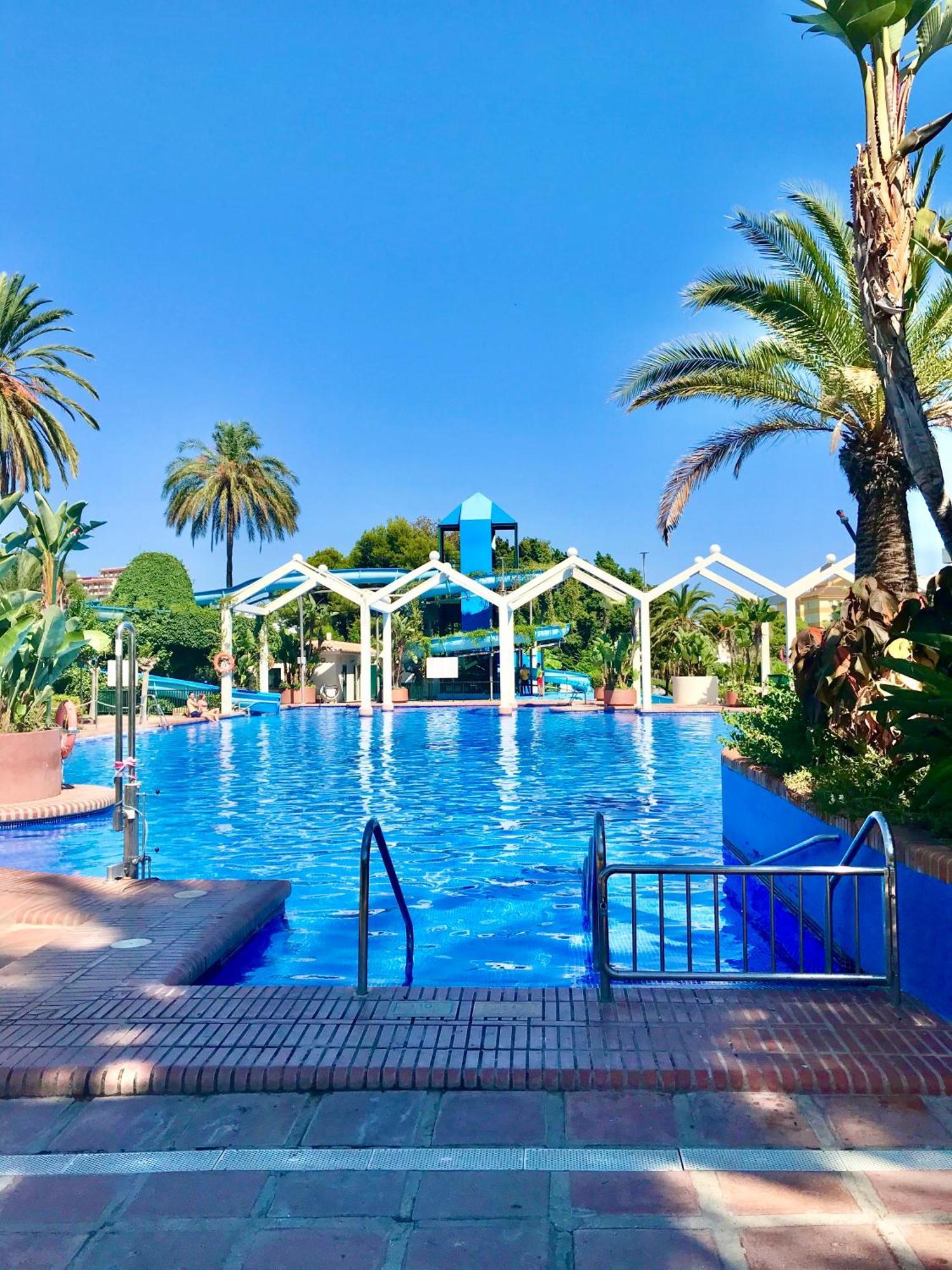 Benal Beach Suite Ii, Estudio Con Parque Acuatico Y Vistas Al Mar. ベナルマデナ エクステリア 写真